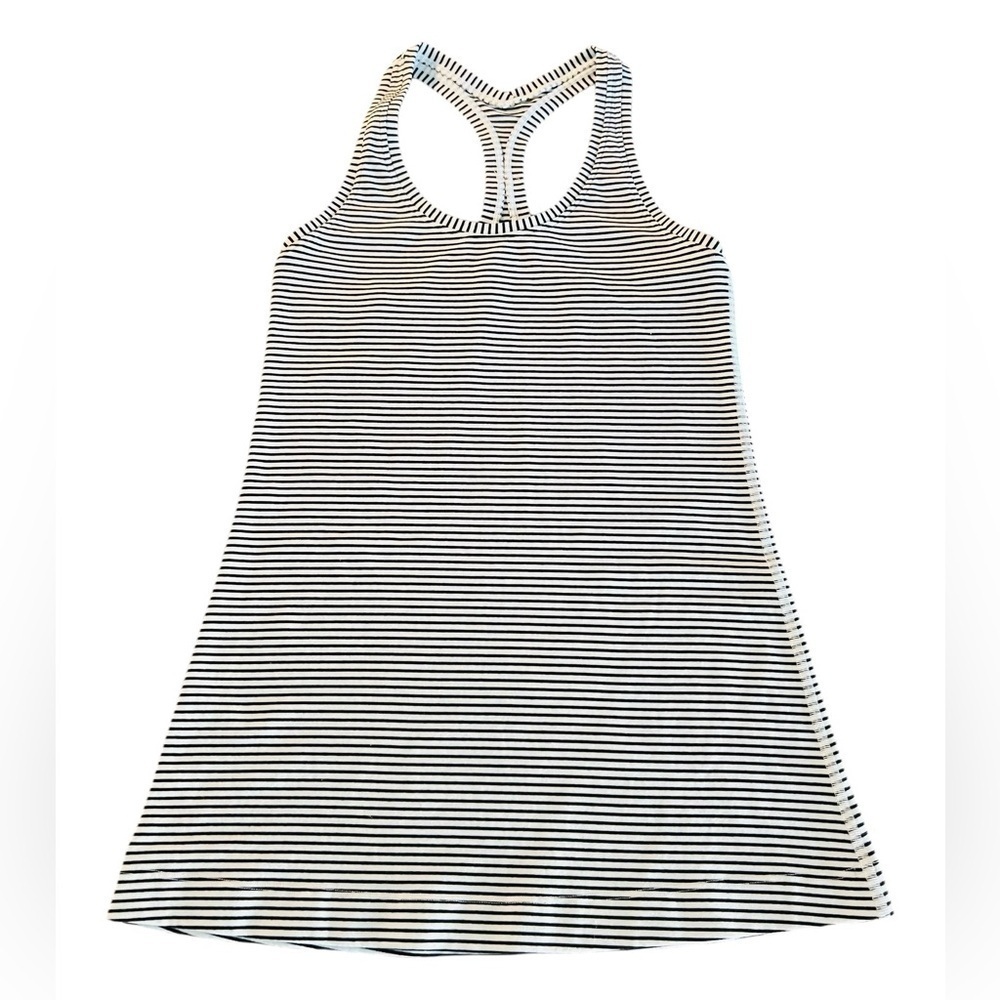 LULULEMON WOMEN’S RACERBACK TANK BLACK & WHITE STRIPES